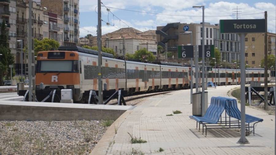 Imatge de l´estació ferroviària de Tortosa, a la comarca del Baix Ebre. Foto: JOAN REVILLAS