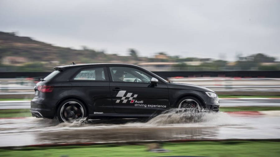 Audi driving experience asfalto.
