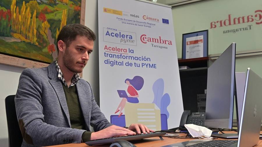 Sergi Bel, en la nueva Oficina Acelera Pyme de la Cambra de Tarragona. Foto: Alfredo González