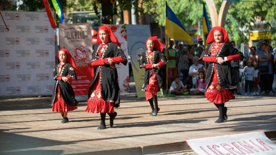Una actuación folklórica típica ucraniana, que será exhibida mañana en el ‘Ucrania Fest’. FOTO: CEDIDA