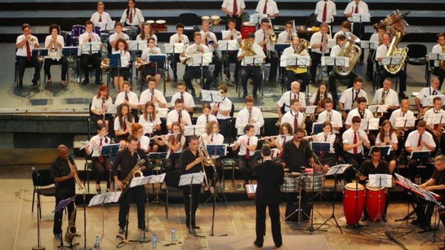 La Banda Unió Musical de Tarragona ya ha hecho tradicional este concierto de verano en el mismo espacio. Foto: CEDIDA