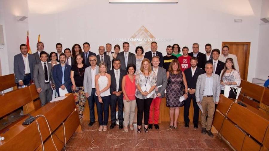 Imatge de tots els consellers comarcals a principi de la legislatura.