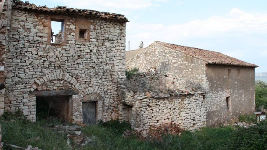 Imatge d´una de les cases que configuren Rojalons. Foto: Manel Martínez