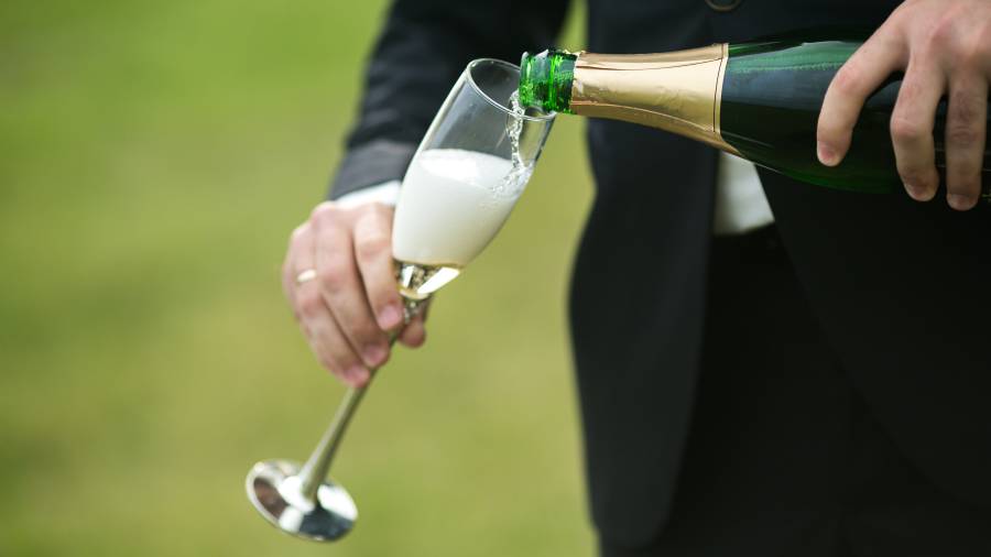 Joven, Reserva o Gran Reserva son los tipos de cava que puedes escoger. FOTO: FREEPIK