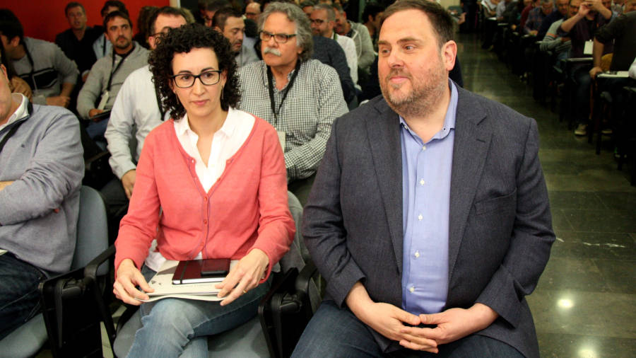 Oriol Junqueras i Marta Rovira, en el Consell Nacional d’Esquerra Republicana l’1 d’abril de 2017. foto: acn