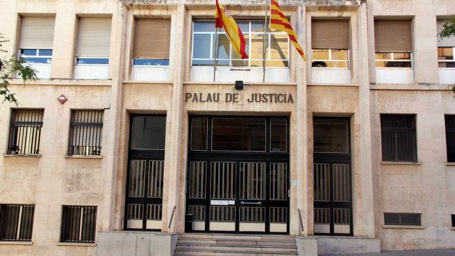 La façana principal de l'Audiència de Tarragona. Foto: ACN