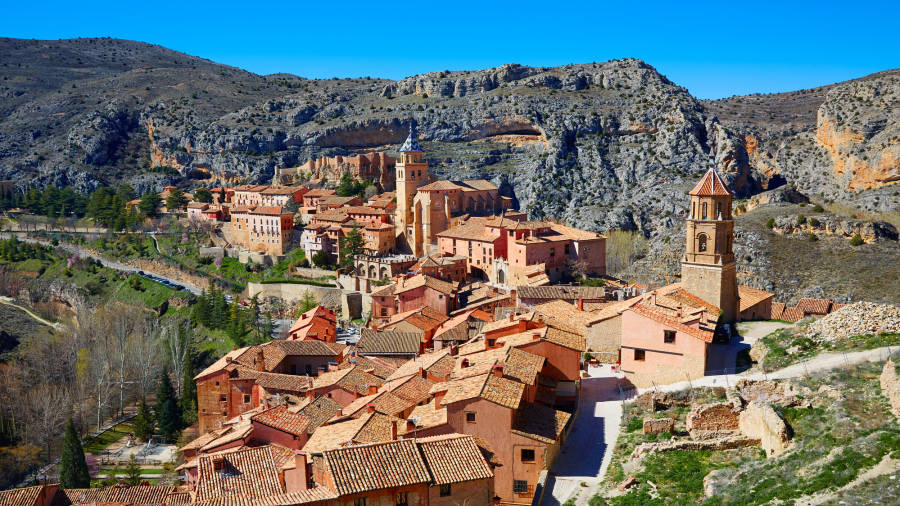 «Visite uno de los pueblos más bonitos de España, viste Albarracín»&nbsp;- Azorín. Foto: Civitatis