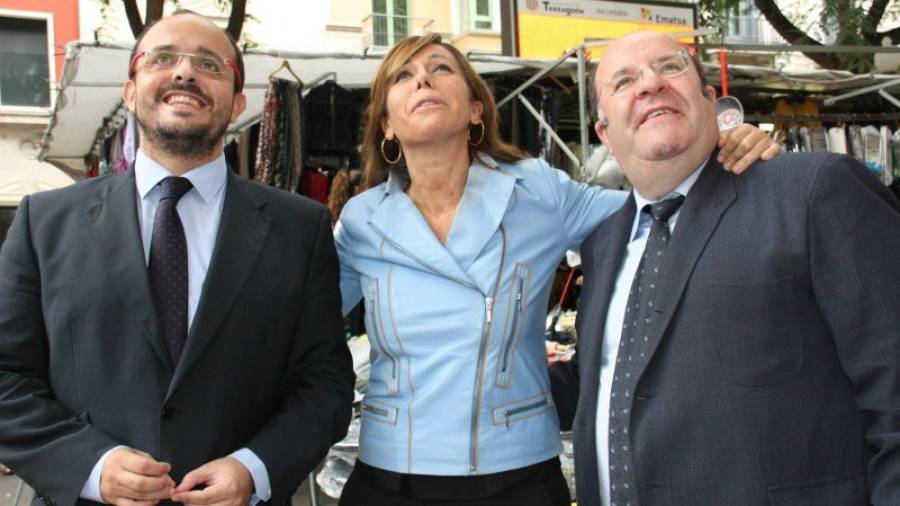 Alejandro Fernández, en una imagen de archivo en Tarragona junto a la presidenta del PP Català, Alicia Sánchez-Camacho. Foto: Cedida