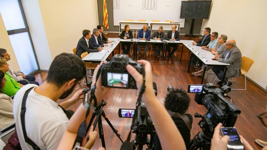Momento de la presentación de la plataforma cero pellets en la delegación del Govern en Tarragona. foto: Àngel Ullate