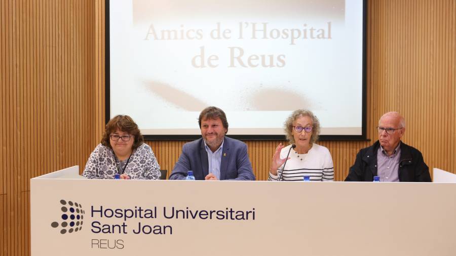 Imatge de la presentació en roda de premsa de la nova entitat, ahir a l’Hospital de Sant Joan. foTO: a. mariné.