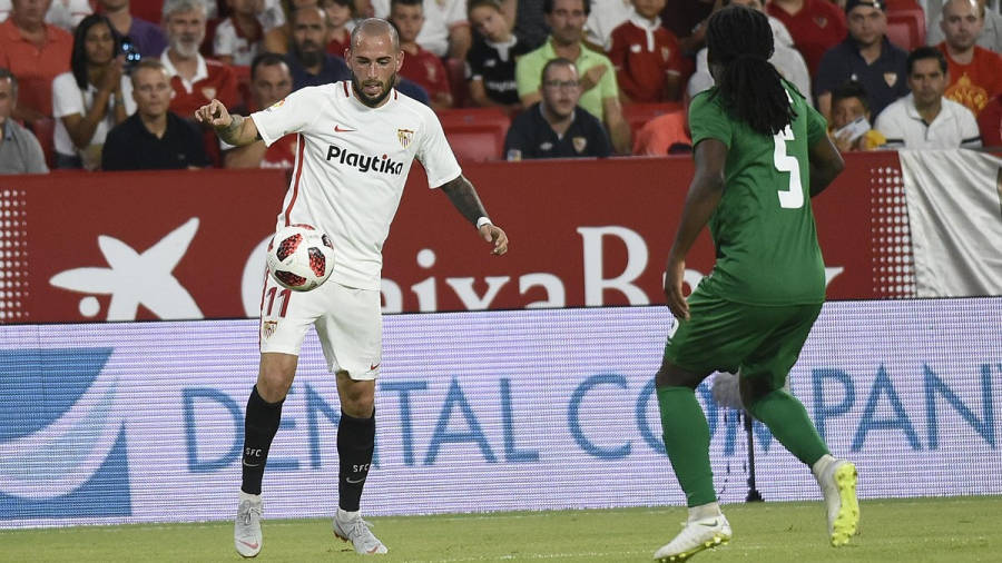 Aleix Vidal en un partido hace dos temporadas con el Sevilla. FOTO: SEVILLA CF
