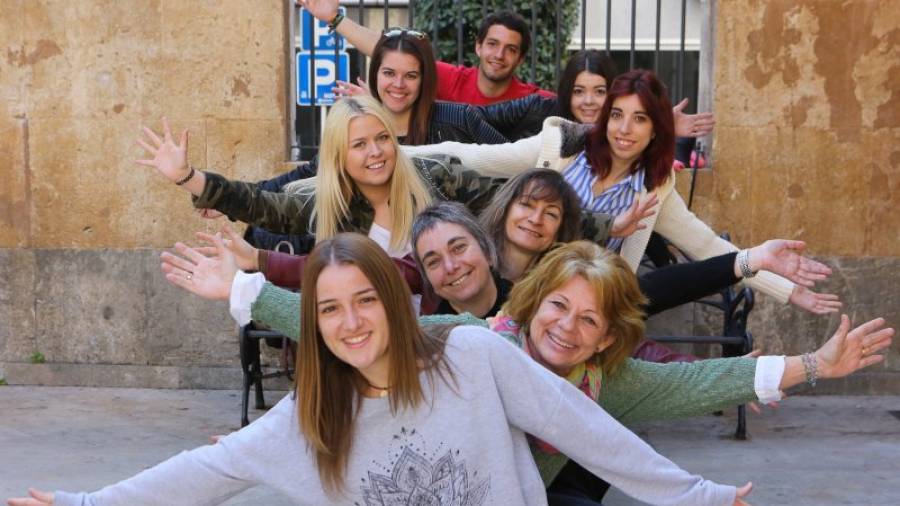 Alumnos y profesores del ciclo de Animación Sociocultural y Turística, esta semana en Reus. Foto: Alba Mariné
