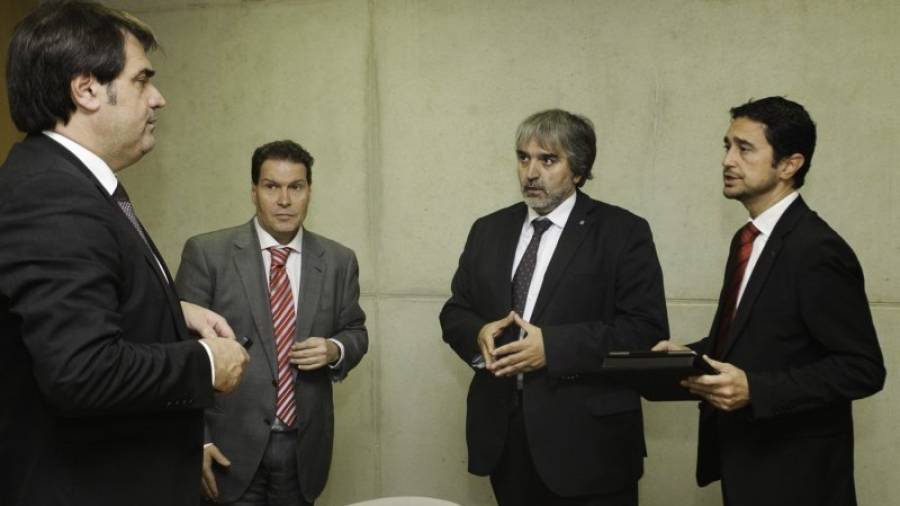 La comisión de seguimiento volvió a reunirse en la sede del CRT de Salou y Vila-seca. Foto: Alba Mariné