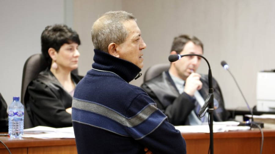 El joier acusat de receptació, declarant en l'últim dia del judici a l'Audiència de Lleida. Imatge del 9 de febrer de 2017.