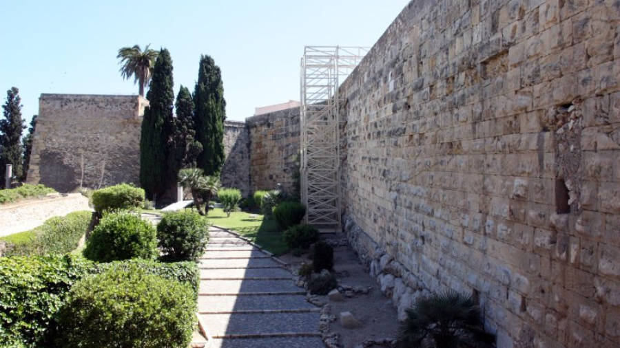 Pla general de l'entrada al passeig arqueològic de la Muralla de Tarragona. Foto: ACN