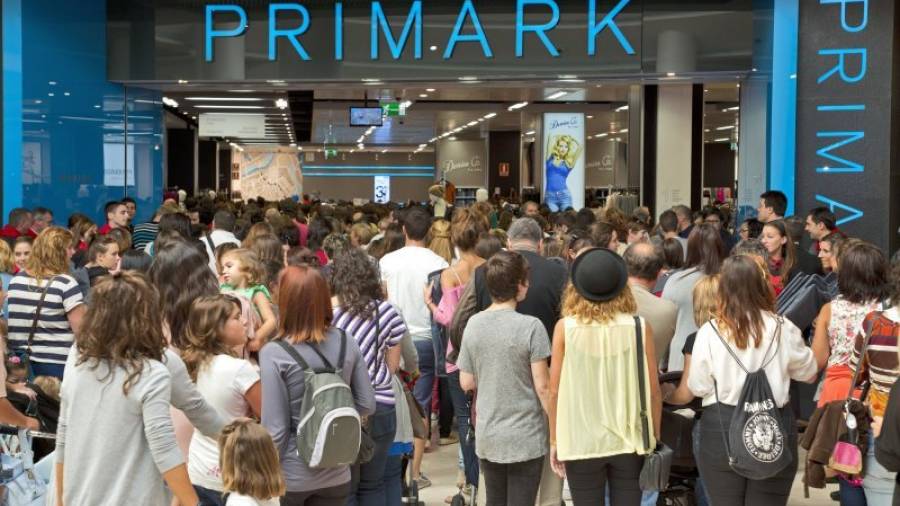 Primark tiene 250 tiendas en ocho países de Europa, 41 de ellas en España. Foto: DT