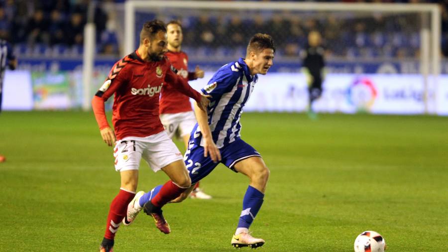 Ferran Giner en un partido de Copa de esta temporada ante el Girona. Foto: FCAT