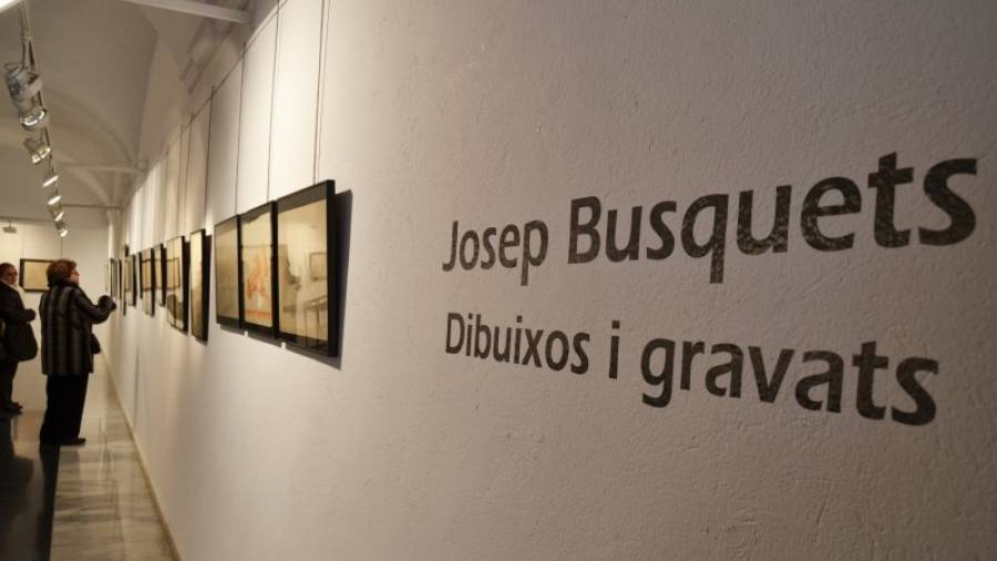 Una quarantena de dibuixos i gravats de Busquets estan exposats a la Sala de Sant Roc. Foto: Montse Plana