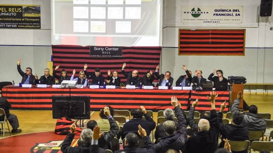 Imagen de la asamblea del Reus Deportiu celebrada ayer. Foto: Alfredo González