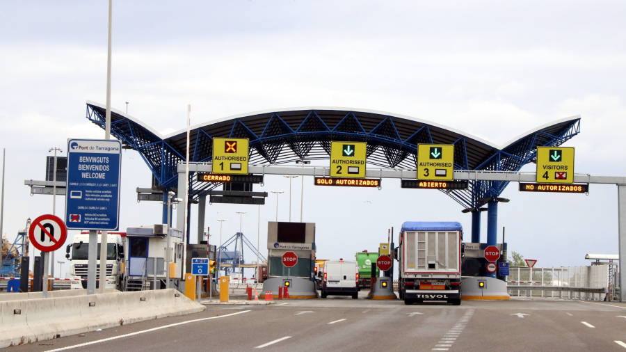 Pla general de l'acc&eacute;s al Port de Tarragona per l'autovia A-27 amb normalitat en el tr&agrave;nsit. Foto: ACN