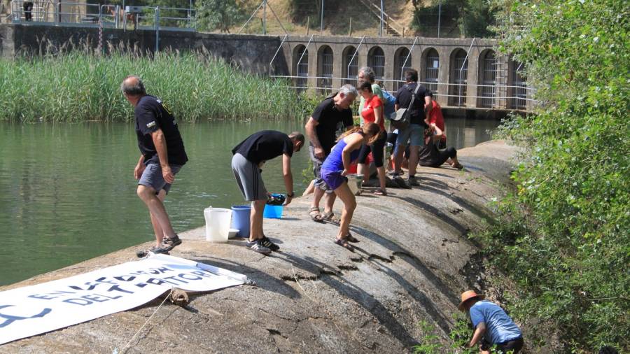 La comarca del Priorat y sus activistas quieren poner el punto final a la concesión de agua al pantano de Riudecanyes.FOTO: SILVIA FORNÓS