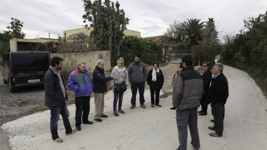 El grupo de quince afectados por los robos han denunciado en numerosas ocasiones los hechos ocurridos a los Mossos d'Esquadra. Foto: Alba Mariné