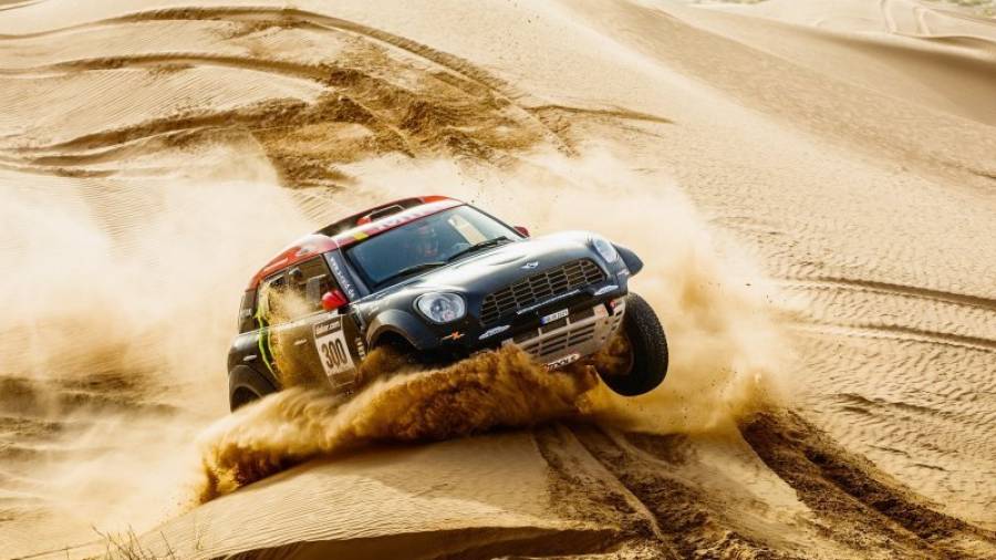 Del 4 al 17 de enero de 2015 llega una vez más el momento del polvo, las dunas y los desiertos con la 37ª edición del famoso Rally Dakar.