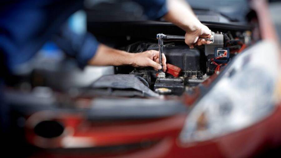 El sector de la venta y reparación de vehículos tiene en la actualidad cerca del 18% de su plantilla en ERTE.