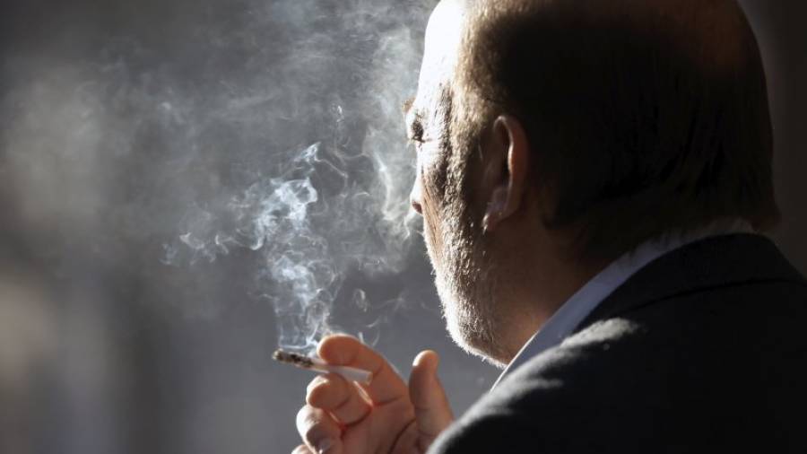 El consumo de tabaco es una de las causas más importantes del incremento de casos de cáncer enEspaña. Foto: Juan Carlos Cárdenas