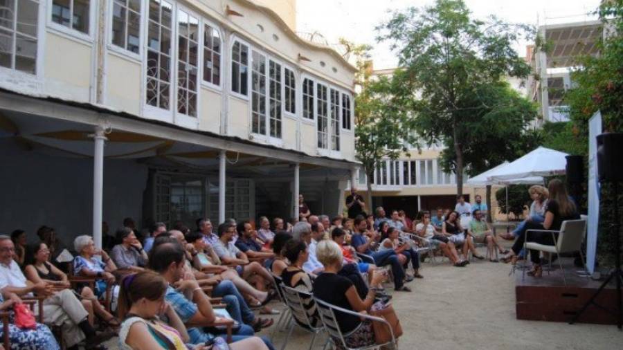 El Ayuntamiento tiene previsto organizar visitas guiadas en el Teatre Metropol, expresión del modernismo. Foto: dt