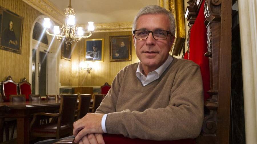 El alcalde de Tarragona, Josep Fèlix Ballesteros, el pasado martes por la tarde antes de la entrevista con el 'Diari'. Foto: Pere Ferrle