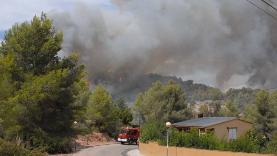 En lo que llevamos de año ya se han producido 67 incendios forestales en Catalunya. Foto: Àngel Juanpere/DT