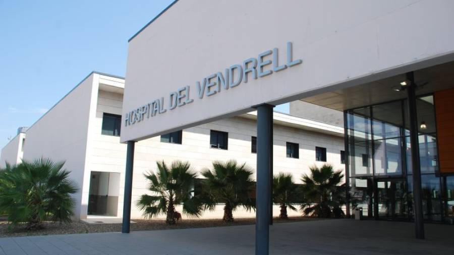 El enfermero trabaja en el hospital comarcal de El Vendrell. Foto: DT