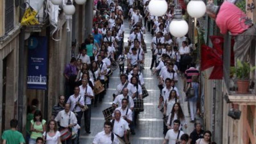 El tradicional desfile desde ´Els Despullats´ hasta la Catedral tendrá lugar el domingo 28 de junio. Foto: Lluís Milián