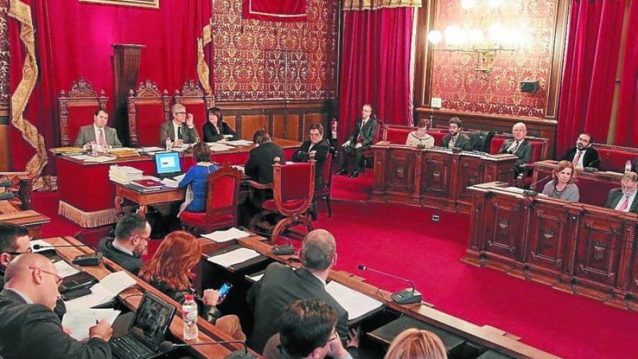 Imagen reciente del Saló de Plens del Ayuntamiento de Tarragona de la Plaça de la Font. Foto: Pere Ferré