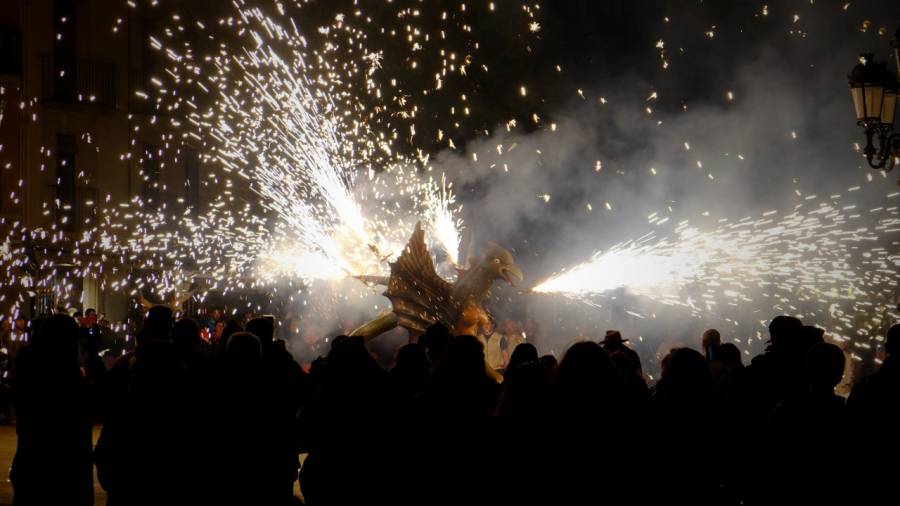 El Carnaval de Tarragona diu adeu amb les actuacions de foc