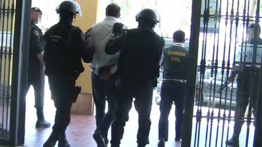Una de las detenciones en el marco de la Operación Polverino, que se saldó al final con cinco arrestos en Tarragona. Ha sido una de las intervenciones más importantes de los últimos años. Foto: Guardia Civil