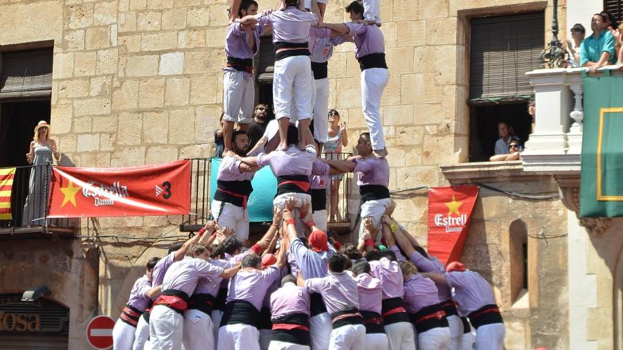 5de9f descarregat de la Jove de Tarragona pel Sant Fèlix del 2014. FOTO: DT