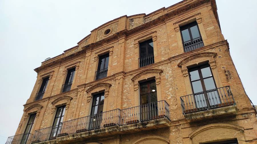 Los trabajadores del edificio alquilado irán al Ayuntamiento.