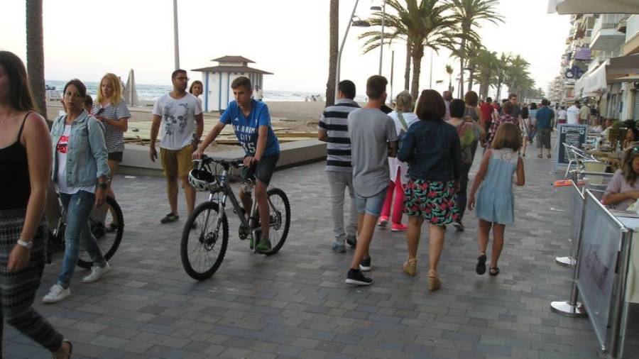 Lograr la convivencia entre ciclista y peatones será uno de los objetivos. Foto: JMB/DT
