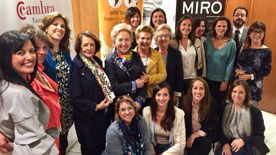 Les mujeres de la ADEE-BPW Tarragona organizan un afterwork cada mes.