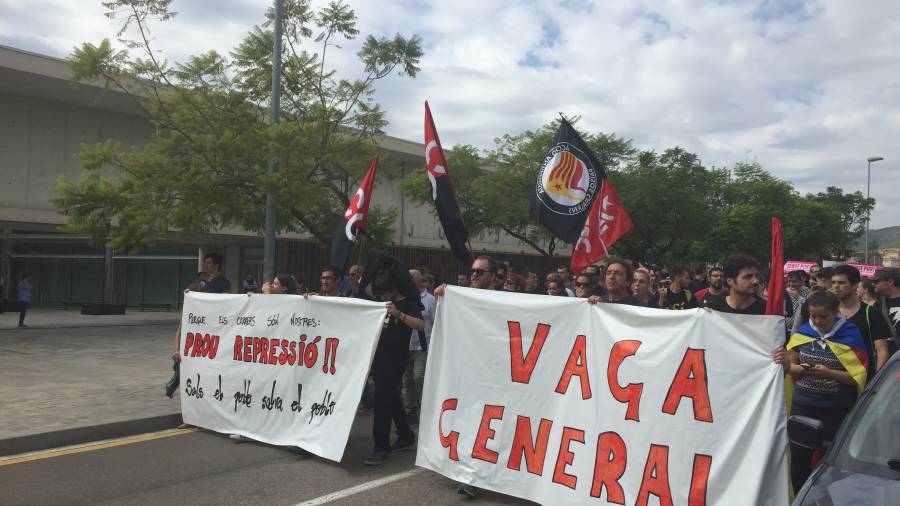 La manifestaci&oacute;n ha recorrido las calles de El Vendrell.