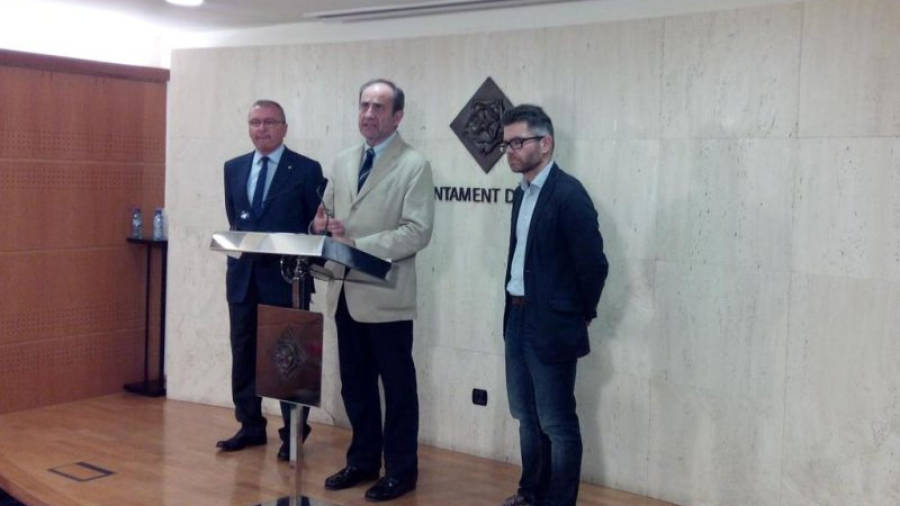 Carles Pellicer, ayer durante su comparecencia en el Ayuntamiento de Reus. Foto: Alfredo González