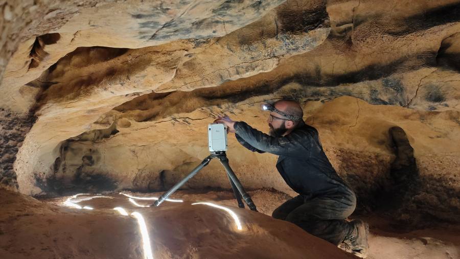 Esta hallazgo arqueol&oacute;gico se produo en febrero en una cueva de L&rsquo;Espluga de Francol&iacute;. FOTO: Cedida