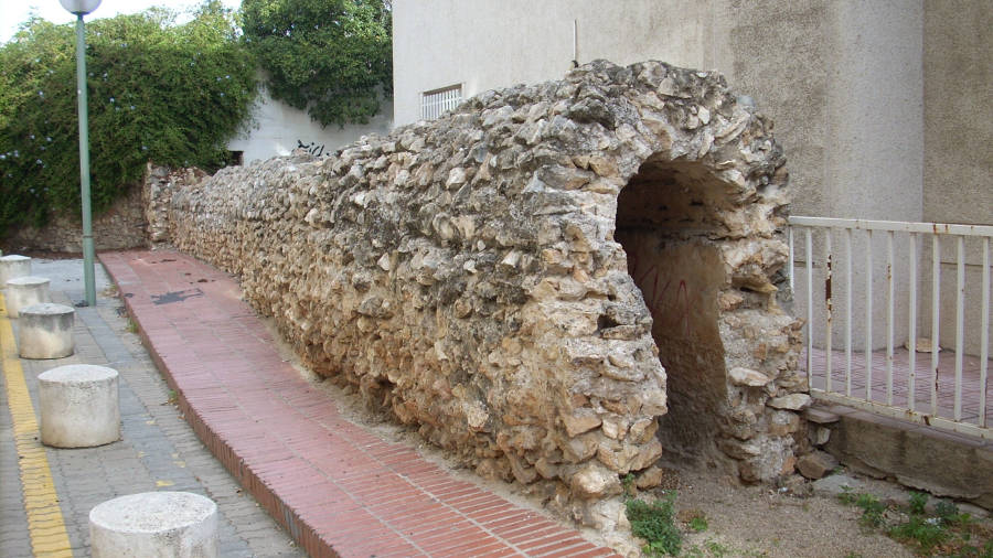 Restos del acueducto romano del Francolí que se pueden observar en la Avinguda Catalunya. FOTO:ICAC/CEDIDA