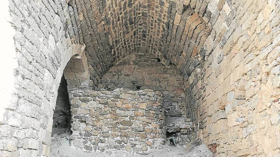 Accés a la zona del celler, que també es podrà veure. FOTO: ÀNGEL JUANPERE