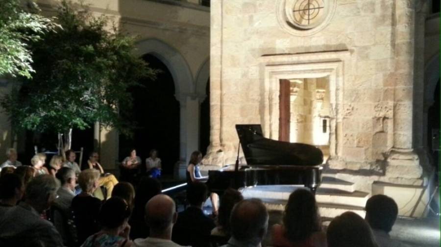 Imagen de uno de los conciertos de la edición del año pasado, en un enclave único como es el Claustre del Seminari. Foto: Cedida