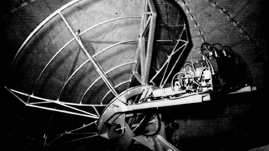 Imatge de l’antena d’un dels radiotelescopis de la xarxa SPAN. FOTO: Robbins i Reid (1969)