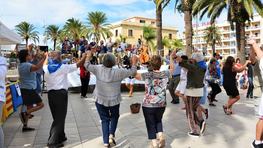 El 6 d’octubre l’entitat va celebrar el 30è aplec sardanista ‘Sant Martí’. FOTO: Cedida