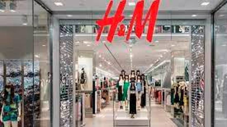 H M comunica el cierre de 28 tiendas en Espana y el despido de 588 trabajadores